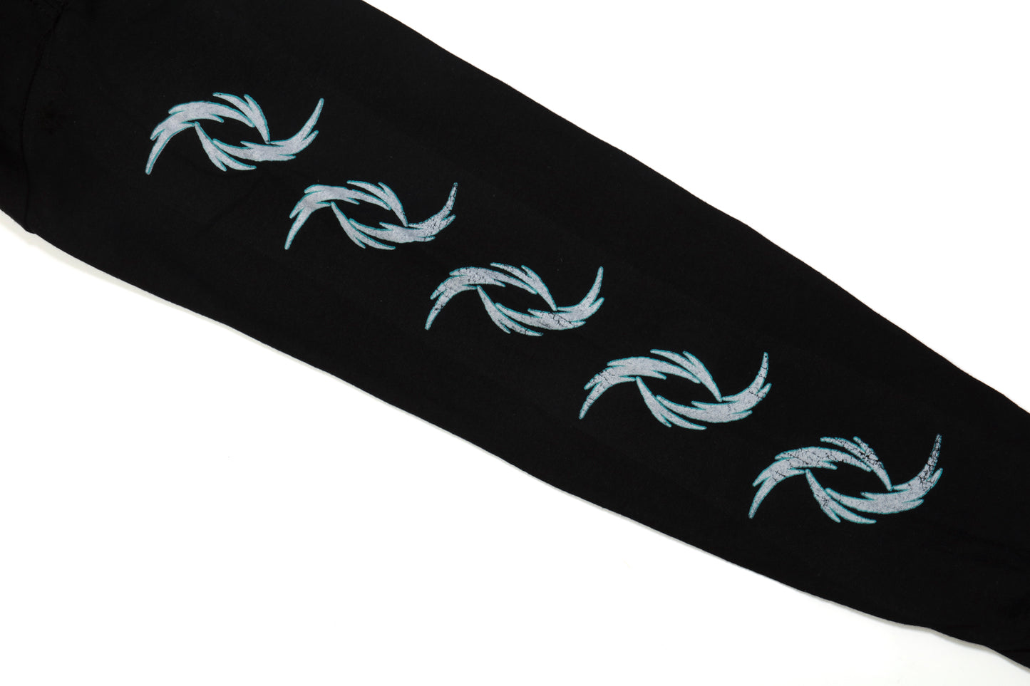 Distressed Everest Long Sleeve (Black)