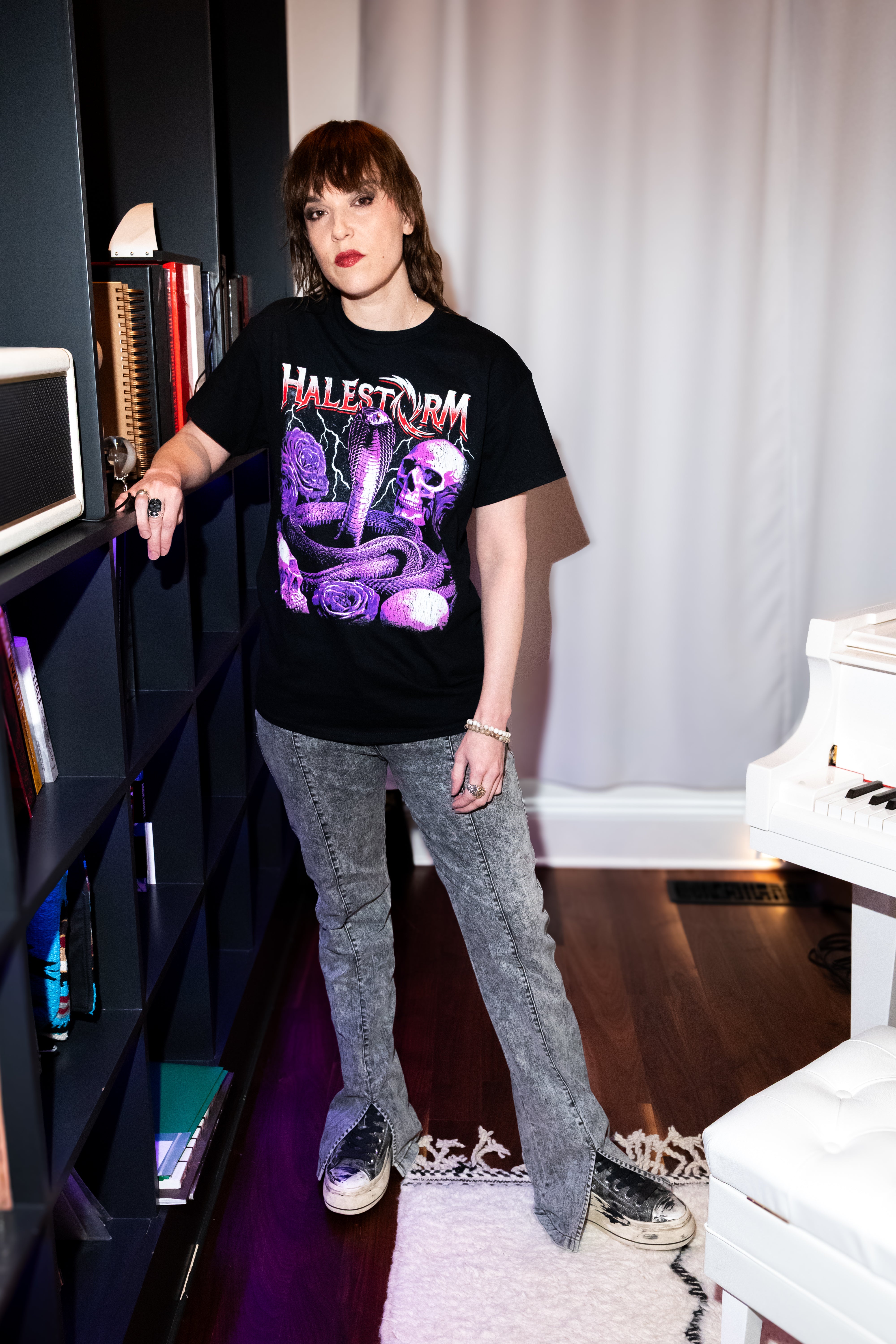 Love Bites T-Shirt (Black) – Halestorm Store